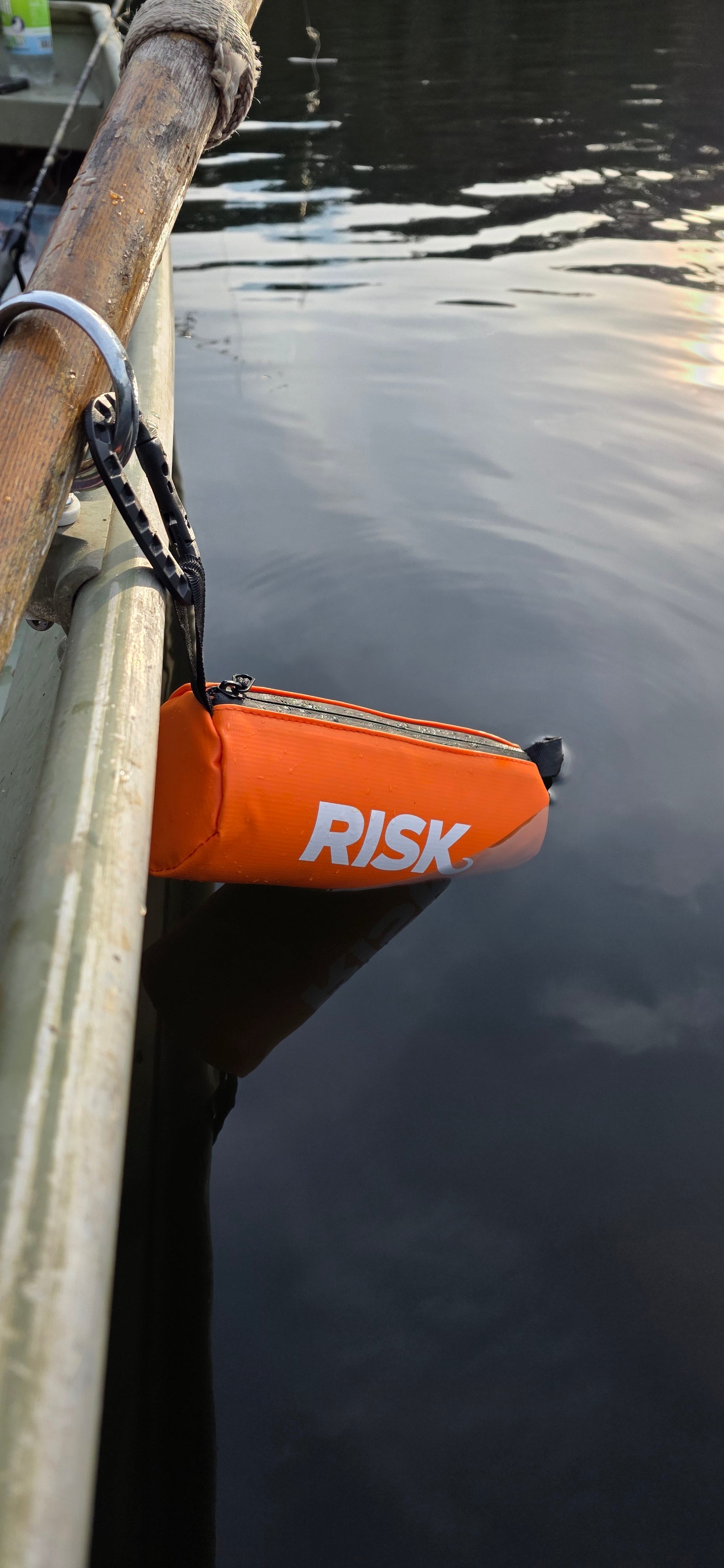 Risk Marine Compact Floating Ditch Kit